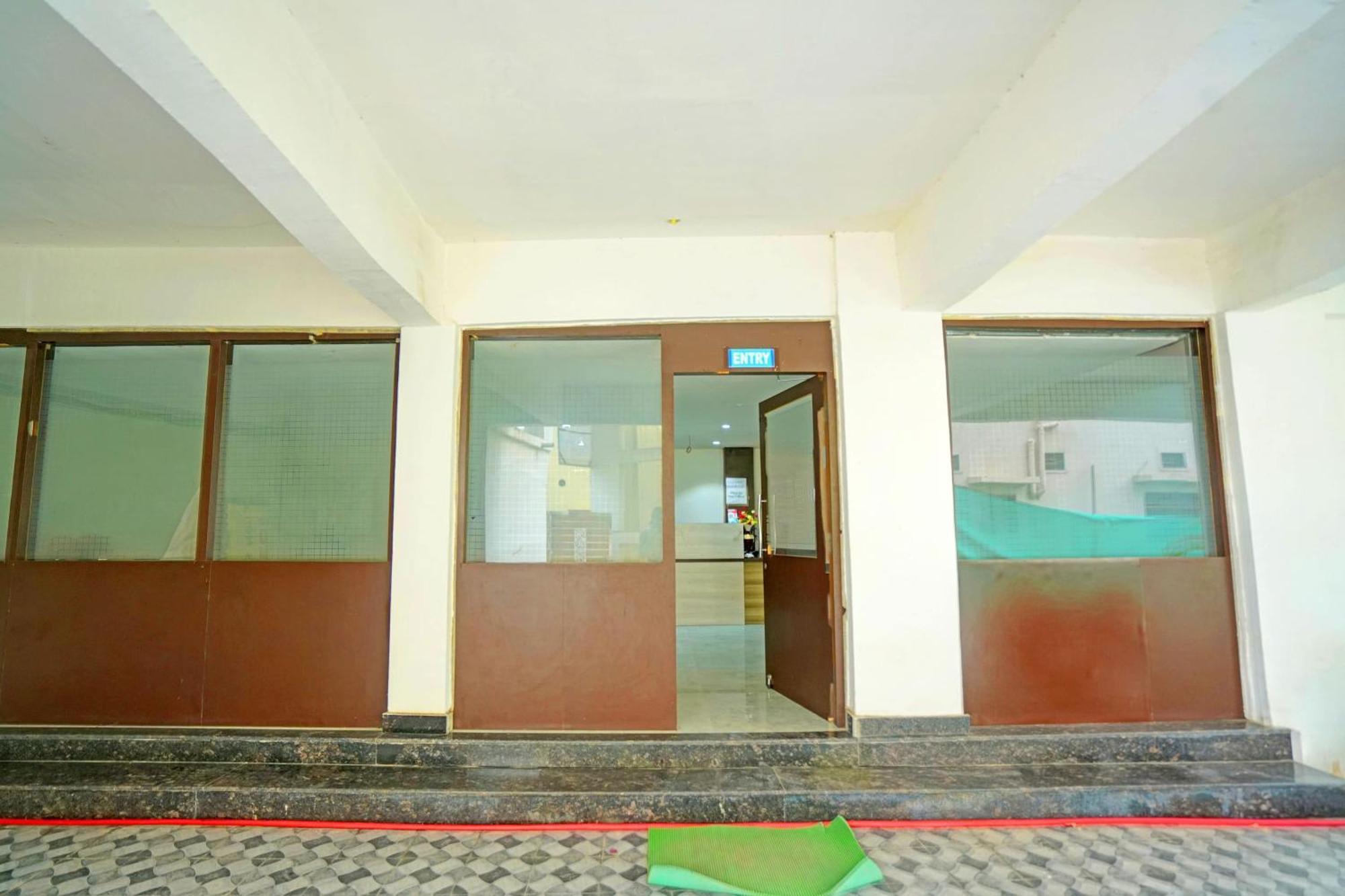 Hotel O Ss Palace Rāipur Dış mekan fotoğraf